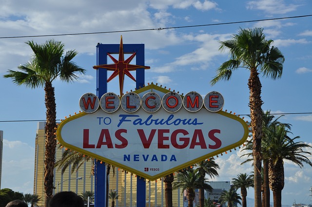 Selling Fast in Las Vegas: A Guide to ‘We Buy Houses’ Services