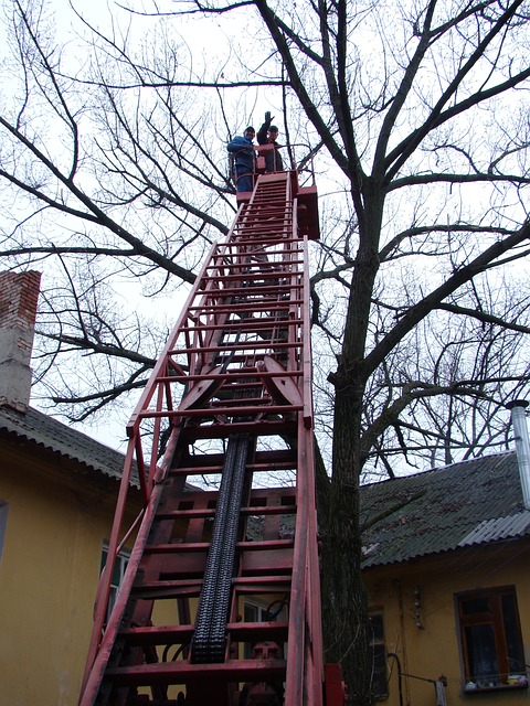 Gutter clearing