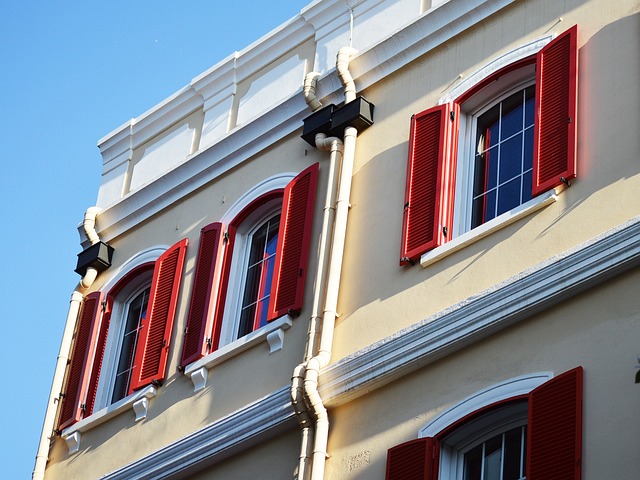 Gutter clearing