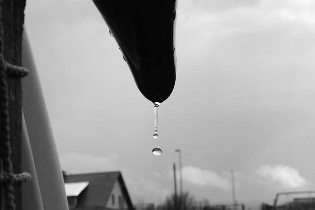 Gutter Clearing Burton, Gutter Clearing Near Me, Gutter Cleaners Burton Upon Trent