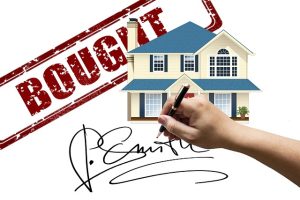 househouseshouse-sold-640x480-25886499.jpeg