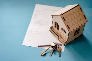 househouseshouse-sold-640x480-37527624.jpeg