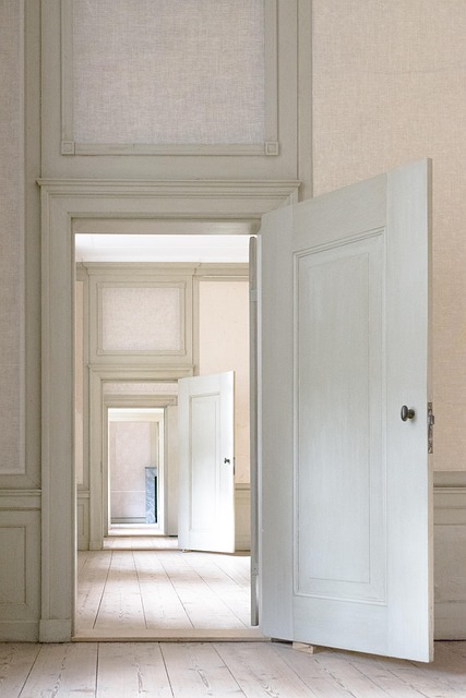 househouseshouse-sold-640x480-66950746.jpeg