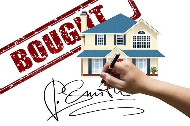 househouseshouse-sold-640x480-69012181.jpeg