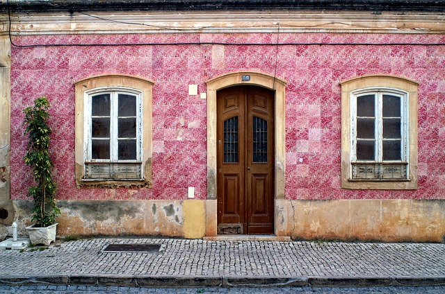 houses