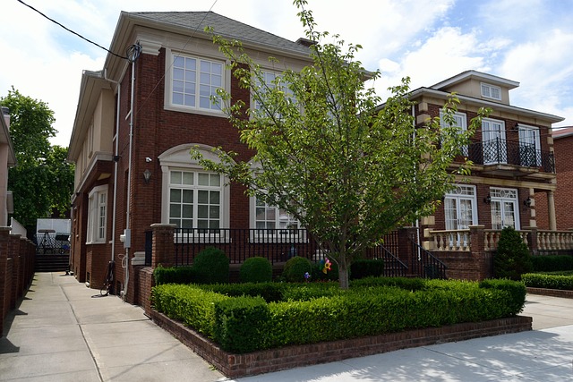 house-home-sell-housefor-sale-640x480-63914666.jpeg