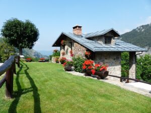 house-sold-640x480-76404024.jpeg