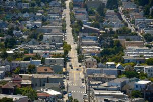sell-house-in-bad-neighborhood-sacrament-640x480-12148047.jpeg