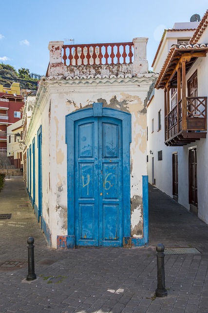 Maximizing Profits: Selling Old House Sacramento with Strategic Flipping Tips