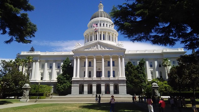 sell-water-damaged-house-sacramento-640x480-49882534.jpeg