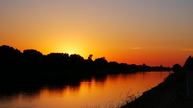 we-buy-houses-in-south-sacramento-640x480-52818425.jpeg