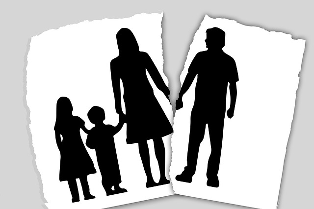 sell house during divorce sacramento