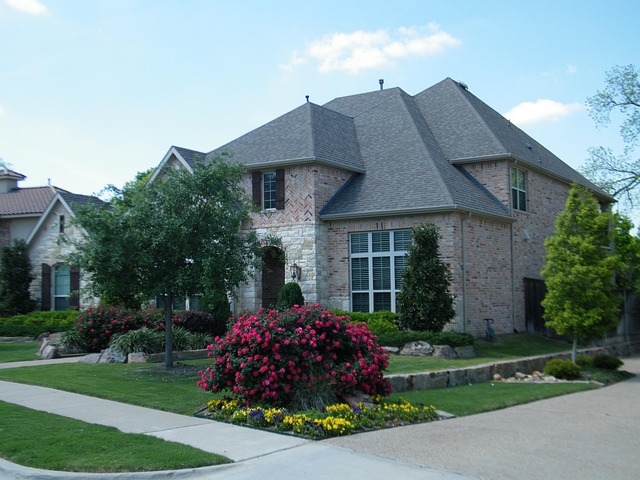 sell-house-in-bad-neighborhood-sacrament-640x480-63310552.jpeg