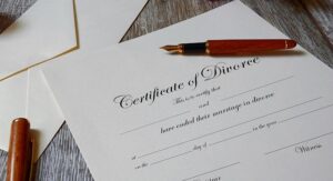 sell-house-during-divorce-sacramento-640x480-1955883.jpeg