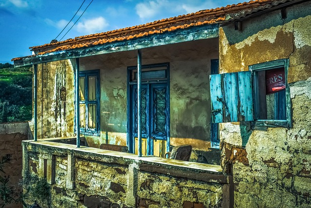 sell water-damaged house sacramento