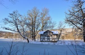 we-buy-houses-in-land-park-sacramento-640x480-60886626.jpeg